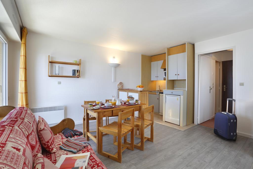 Les Balcons Du Soleil Apart otel Font-Romeu-Odeillo-Via Dış mekan fotoğraf